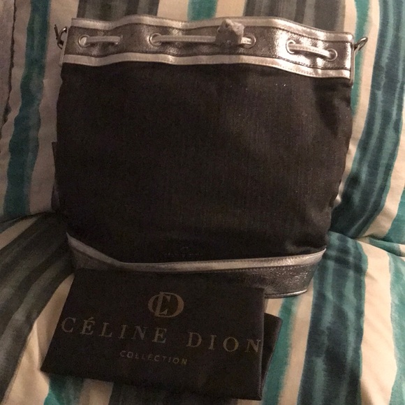 Drawstring bag